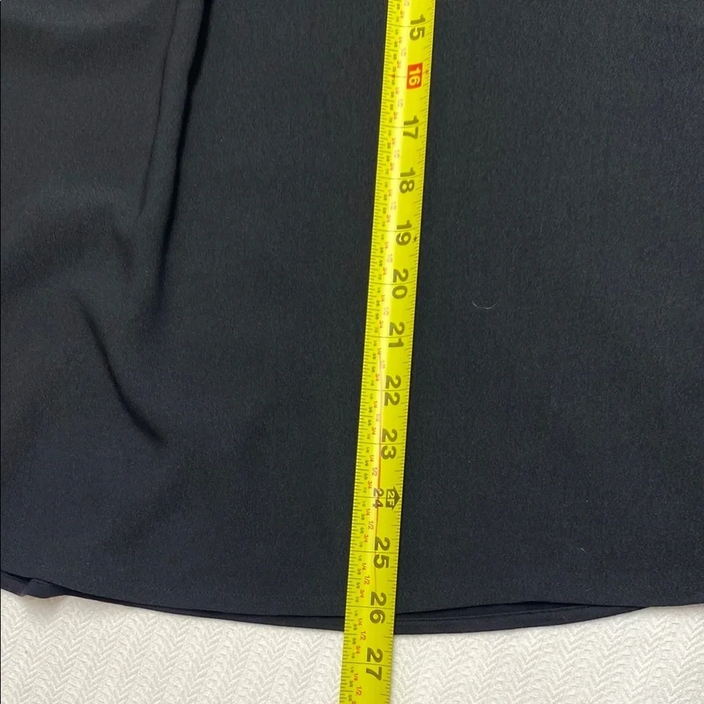 Banana Republic Blouse V-Neck Cap Sleeve Mixed Media Minimalist Black Size Large - Picture 6 of 13